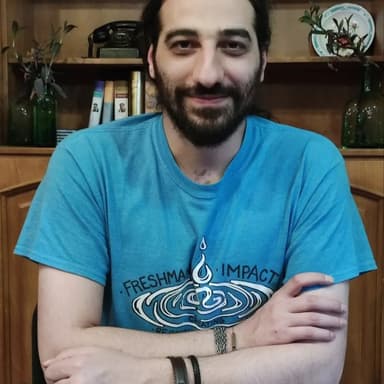 Blockchain researcher, VC analyst, crypto fundamental analyst
