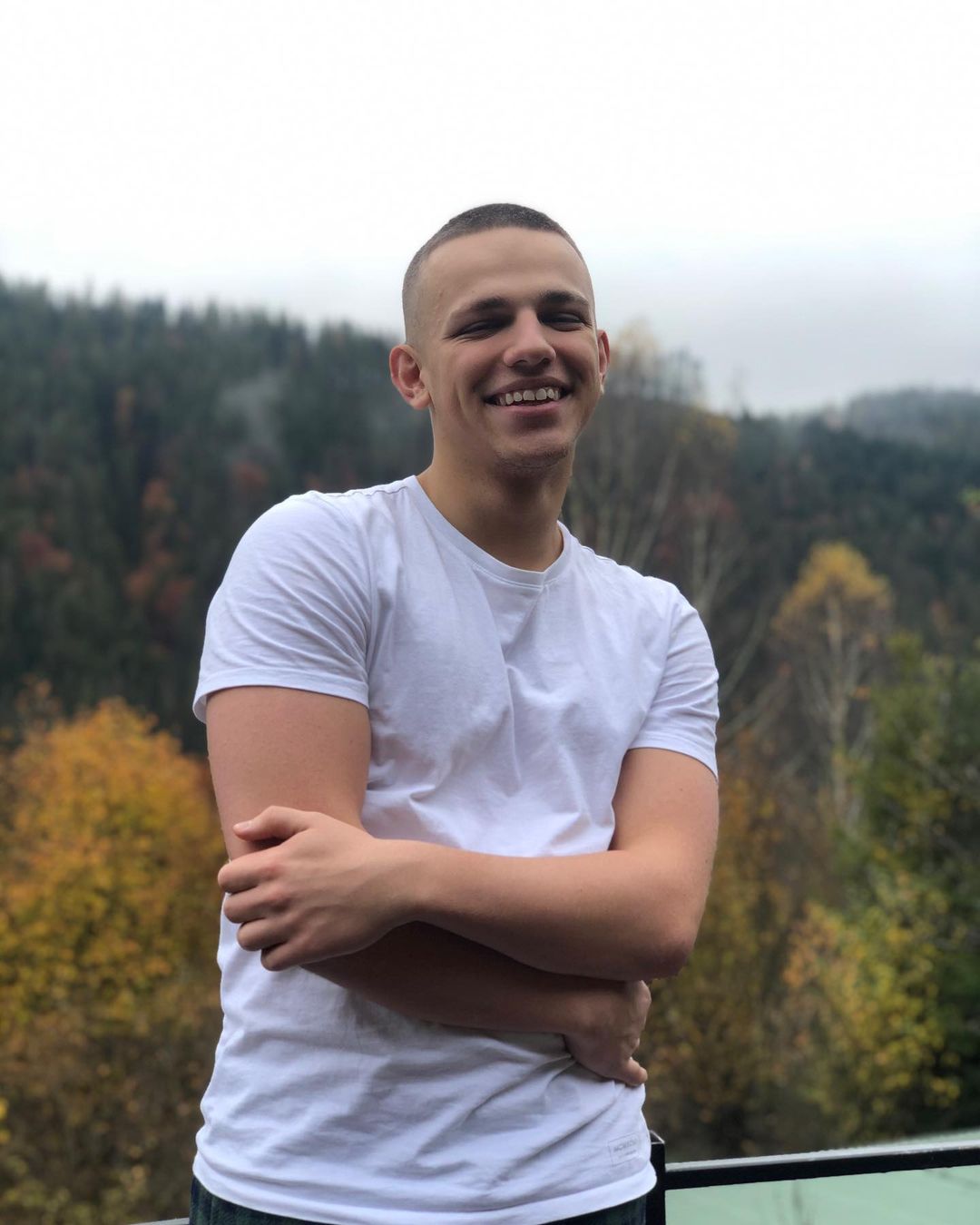 Digital Marketing Exper who wants to try his skills in cryptocurrency!