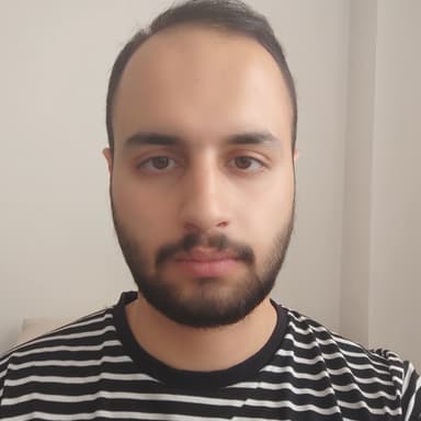 Community Manager .