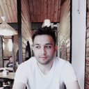 Social media and community manger