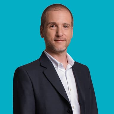 Senior Marketing Director