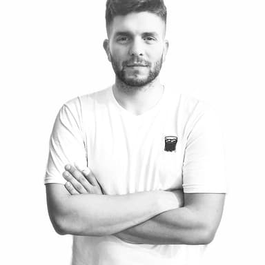 Graphic and Visual Designer