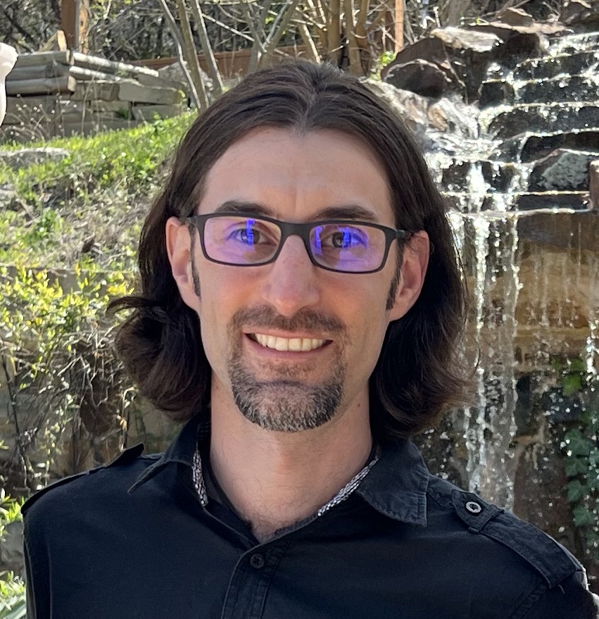 Crypto CMO + Dev Rel + Product Marketing