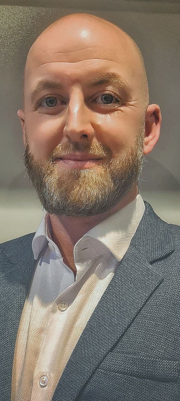 AMA Host