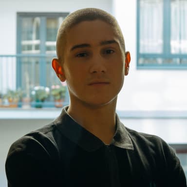 Figma -> Website Developer