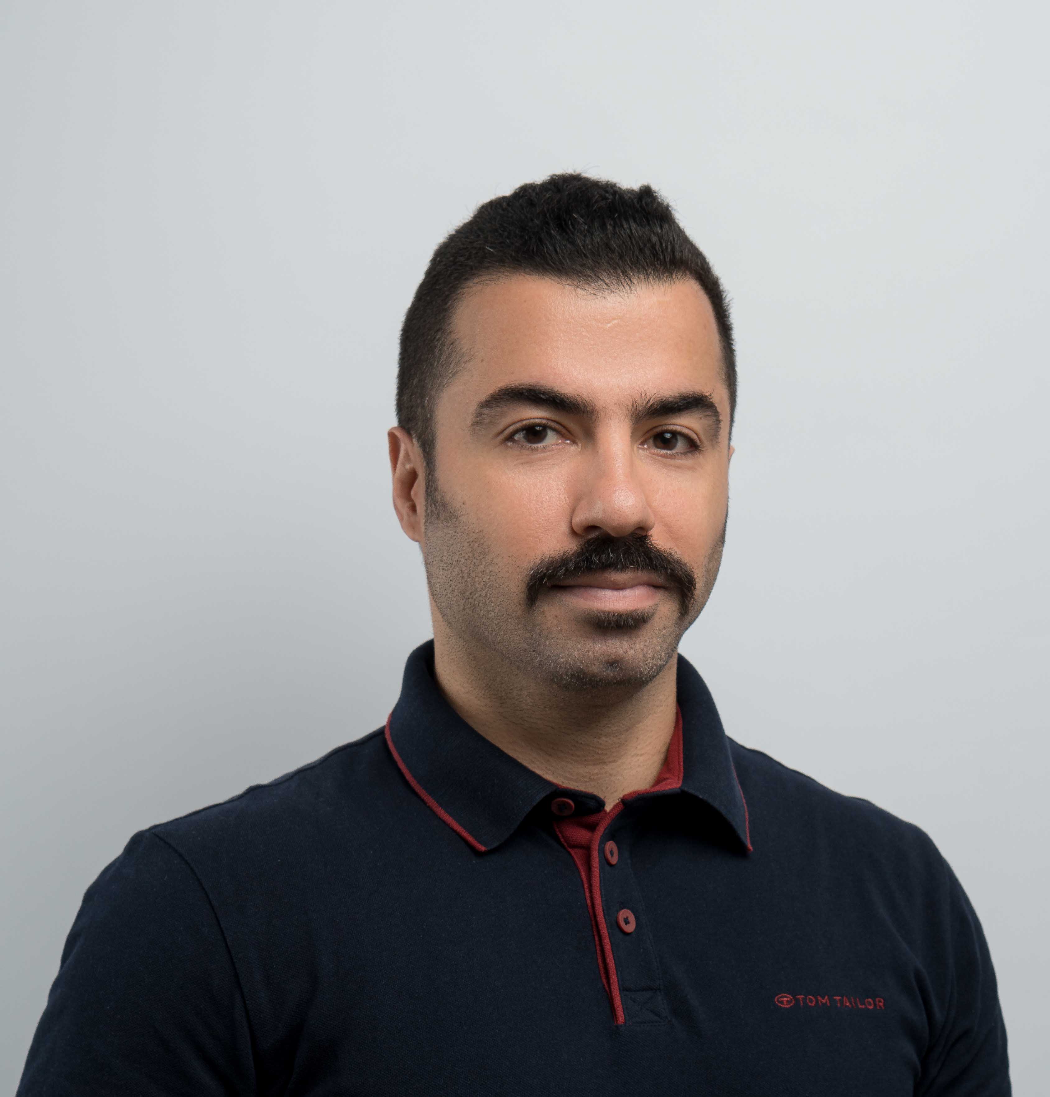 AI-Driven Ops & Marketing Automation | Helping Businesses Grow | Founder, Converli.com