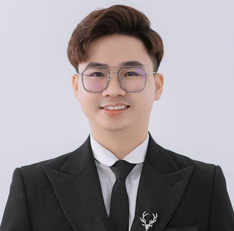 Community Manager Leader