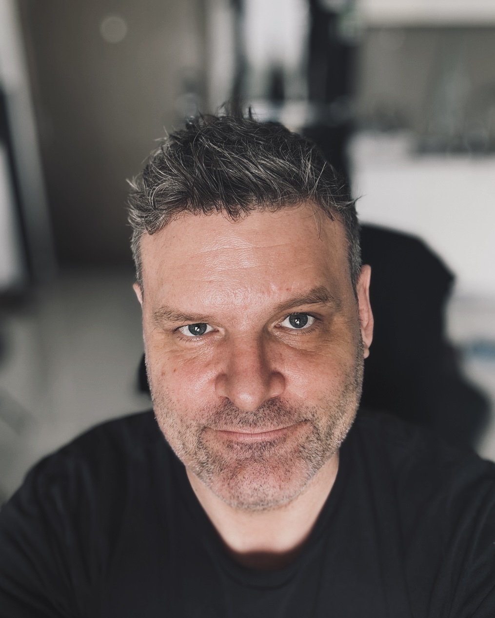 Web3 Experience Architect & Digital Innovation Strategist