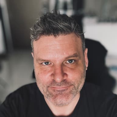 Web3 Experience Architect & Digital Innovation Strategist