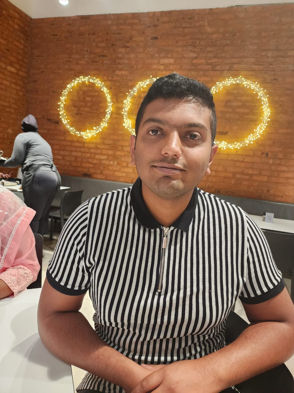 Community manager & Chat moderator 