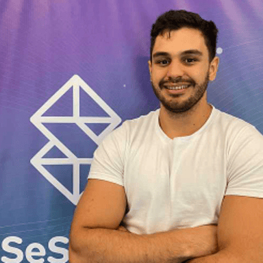 Crypto Researcher (DEGEN-IN-RESIDENCE)