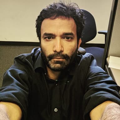 Content Writer, DevOps Engineer, Crypto Research Analyst