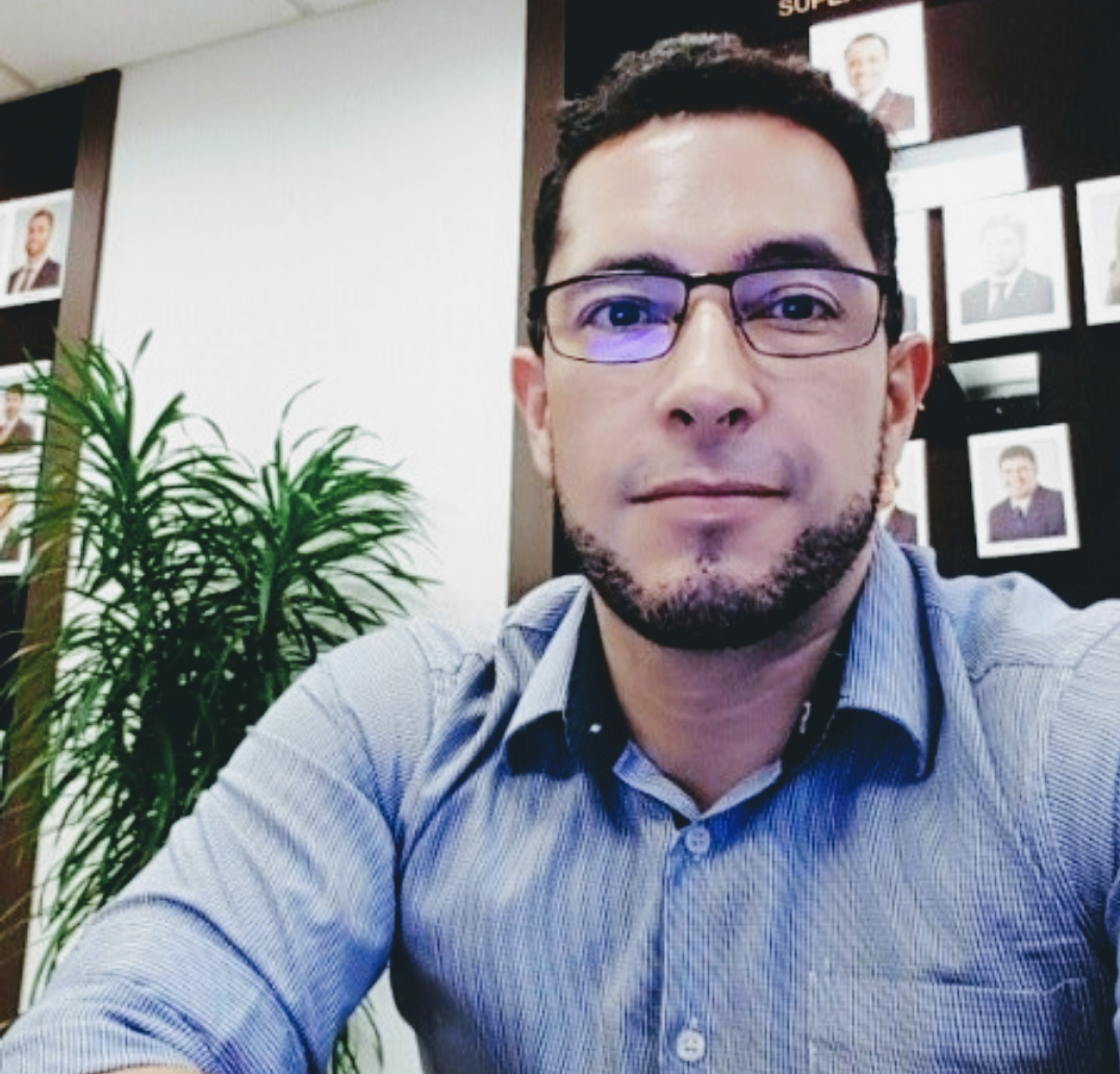 Senior Community Manager