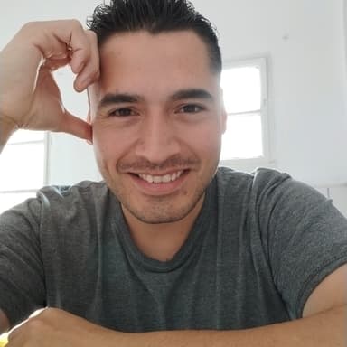 Journalist / Community manager