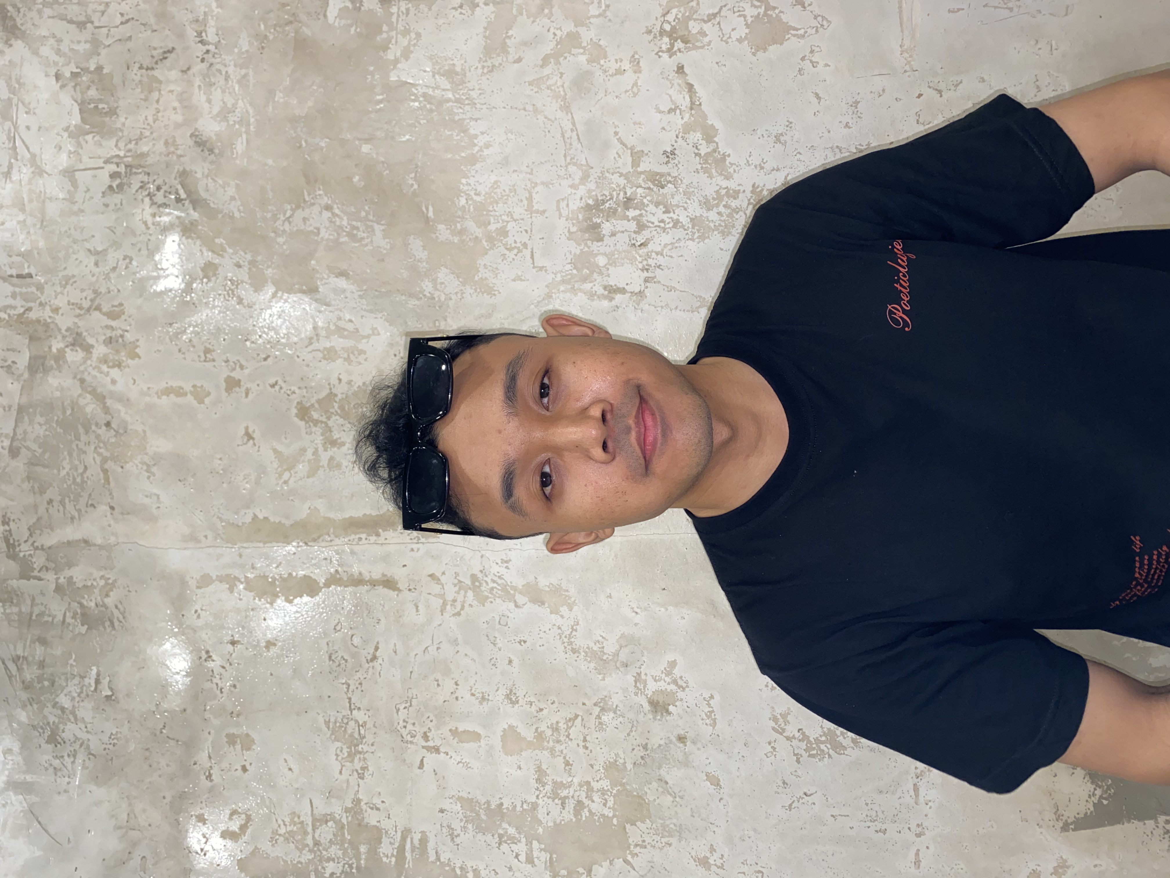 Content Creator & UI UX Designer