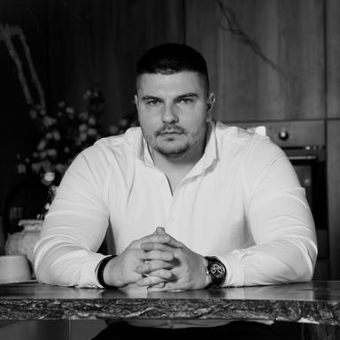 International Community Manager