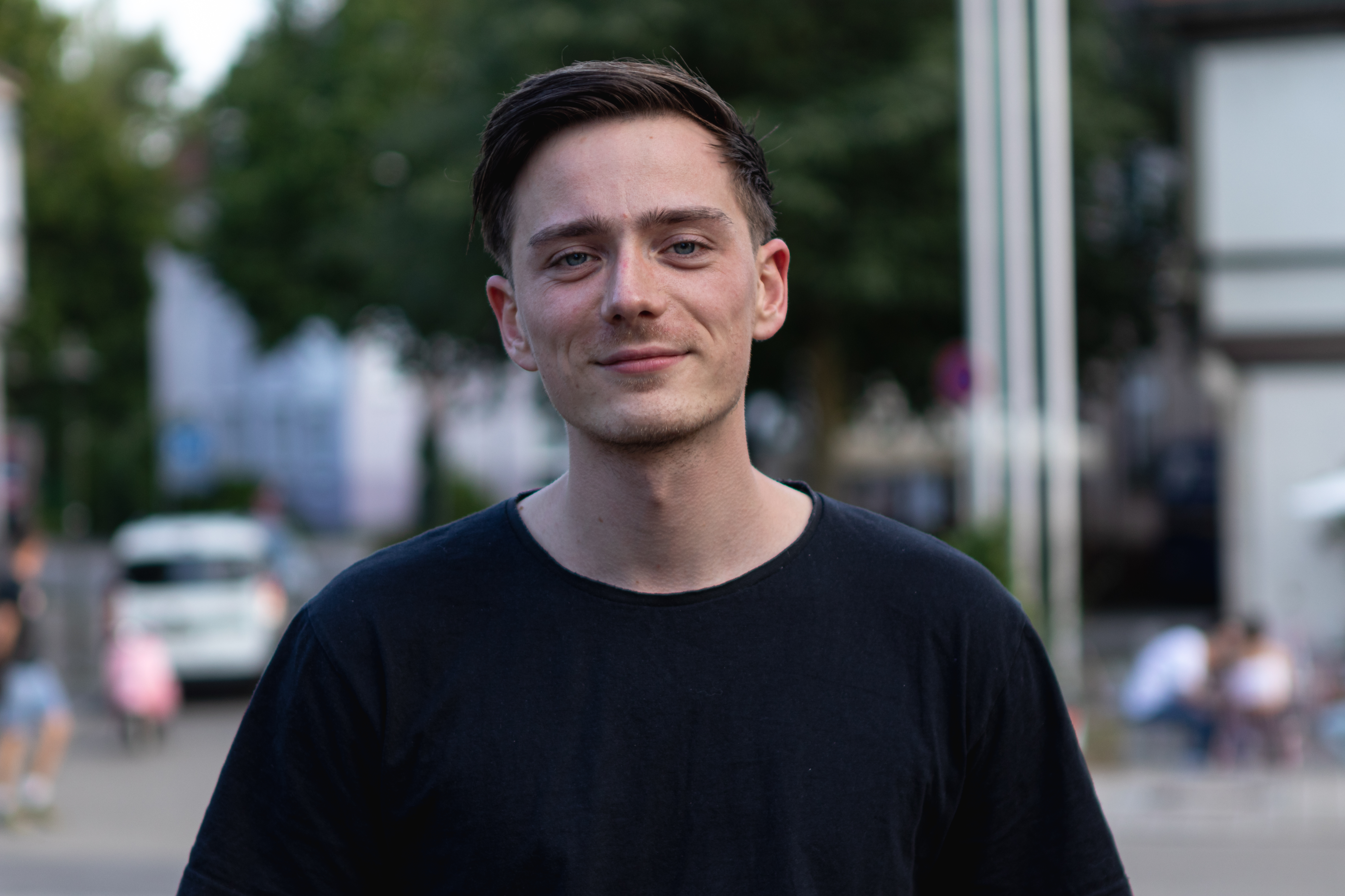 Brand Manager / Advertiser / Growth Hacker