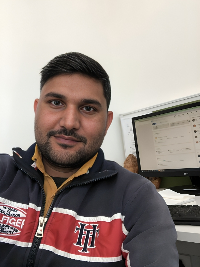 UIUX Designer, UI/UX Designer