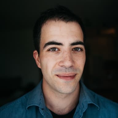 Crypto Analyst & Assistant to CEO