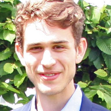 Crypto Financial Writer
