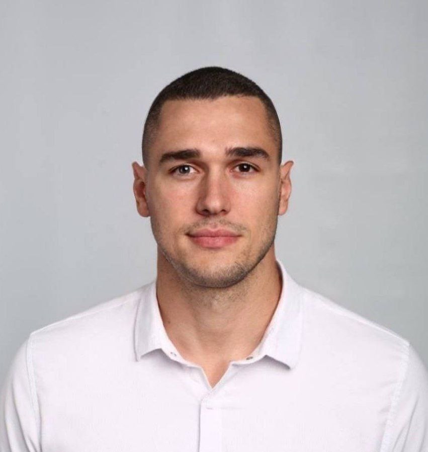 Establishing Connections, Researching and Analysis projects, Community and Social Media Manager