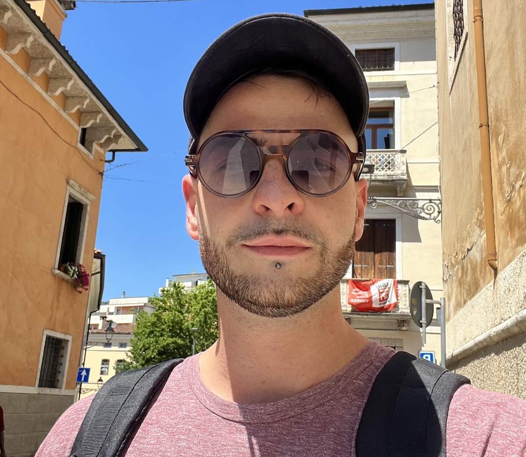 Community Manager
