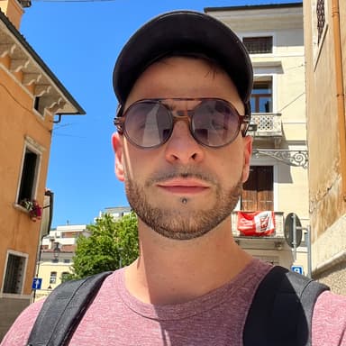 Community Manager