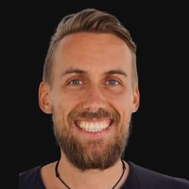 Marketing and Copywriting Expert