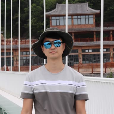 Blockchain Engineer with Solidity, Rust and Xrp