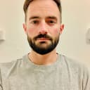 Customer support & Social media manager