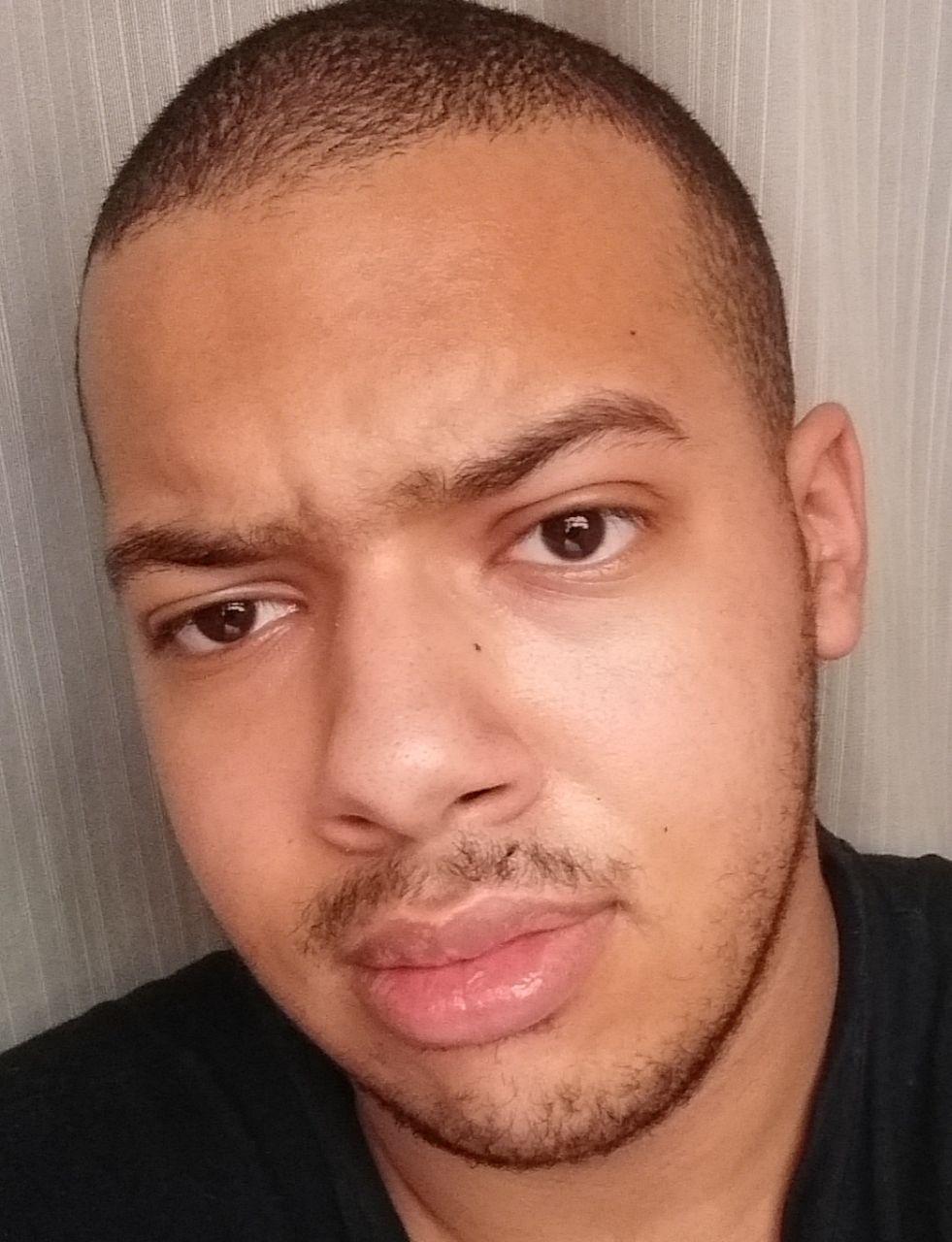 Community Manager (Telegram + Discord)