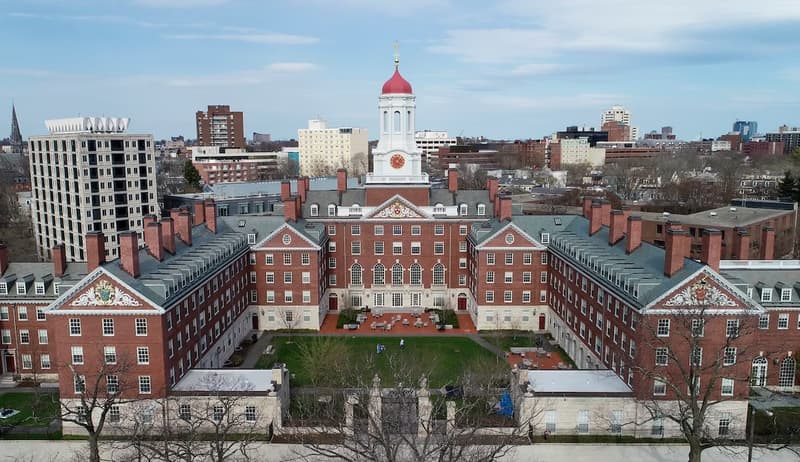 Harvard.png