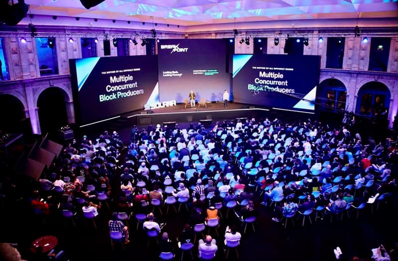 why you should attend solana breakpoint crypto event.jpeg